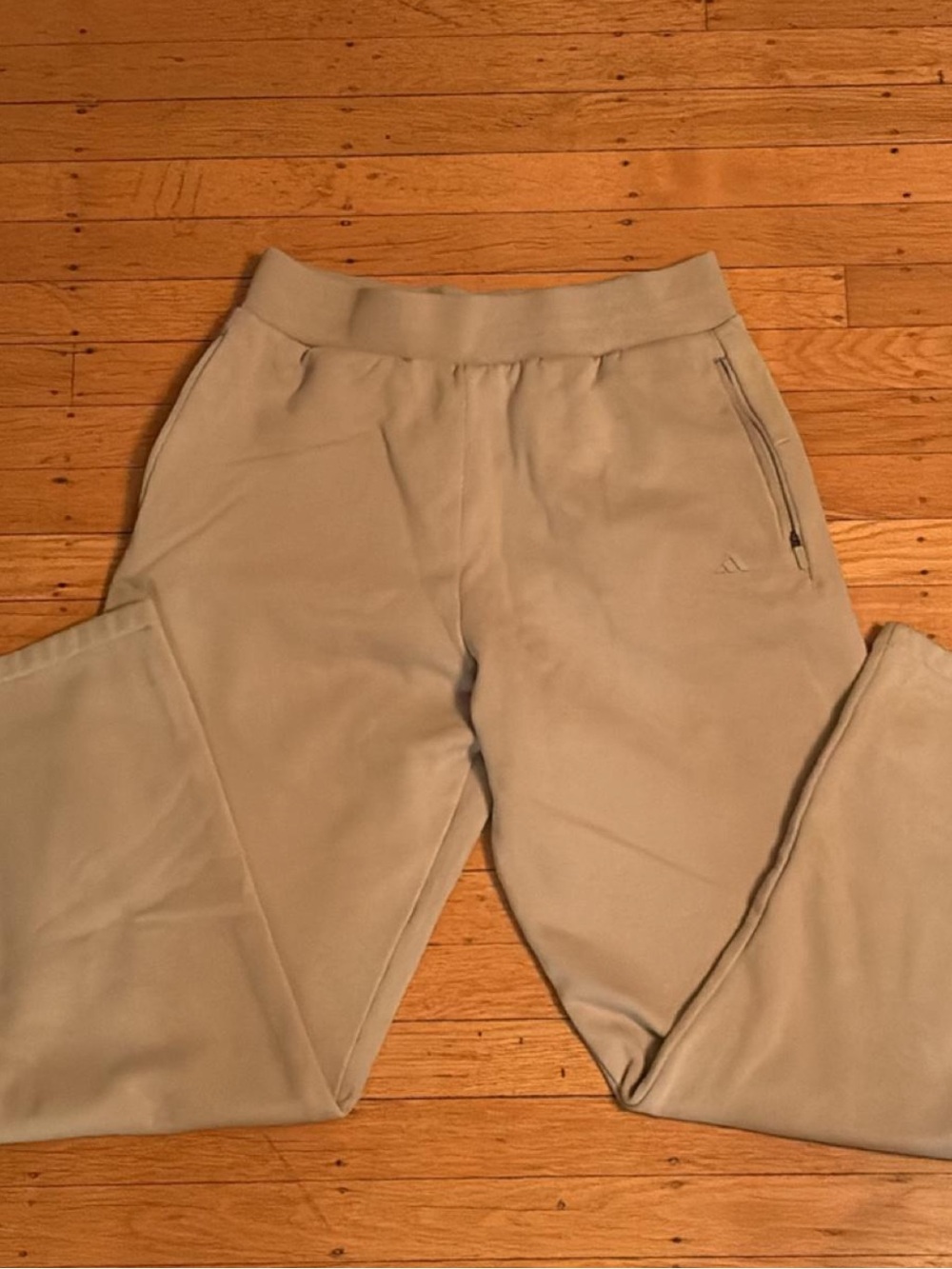 Mens Neutral Gray Jogger Sweatpants with Zipper Pockets